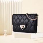 Stylish Small Crossbody Bags for Women，compact mobile wallet with card slot, ideal shoulder bag for travel and day trips - Image 8