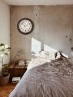 Westclox Traditional Large Wall Clock Battery-Operated Clock for Living Room, Bedroom, Office | Ideal Housewarming Gift (20 Inch, Rustwood) - Image 7