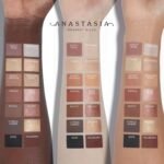 Anastasia Beverly Hills - Eyeshadow Palette - Soft Glam, Eyelid Color Powder - Image 6