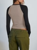 Trendy Queen Women's Long Sleeve Shirts Slim Fit Stretchy Color Block Slightly Cropped Tops - Image 5