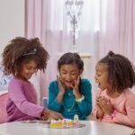 Hasbro Gaming Pretty Pretty Princess: Edition Board Game Featuring Disney Princesses, Jewelry Dress-Up Game for Kids Ages 5 and Up, for 2-4 Players (Amazon Exclusive) - Image 8