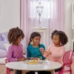 Hasbro Gaming Pretty Pretty Princess: Edition Board Game Featuring Disney Princesses, Jewelry Dress-Up Game for Kids Ages 5 and Up, for 2-4 Players (Amazon Exclusive) - Image 9