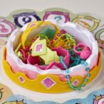 Hasbro Gaming Pretty Pretty Princess: Edition Board Game Featuring Disney Princesses, Jewelry Dress-Up Game for Kids Ages 5 and Up, for 2-4 Players (Amazon Exclusive) - Image 10