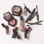 Burt’s Bees 100% Natural Nourishing Mascara, Classic Black - 0.4 Ounce - Image 10